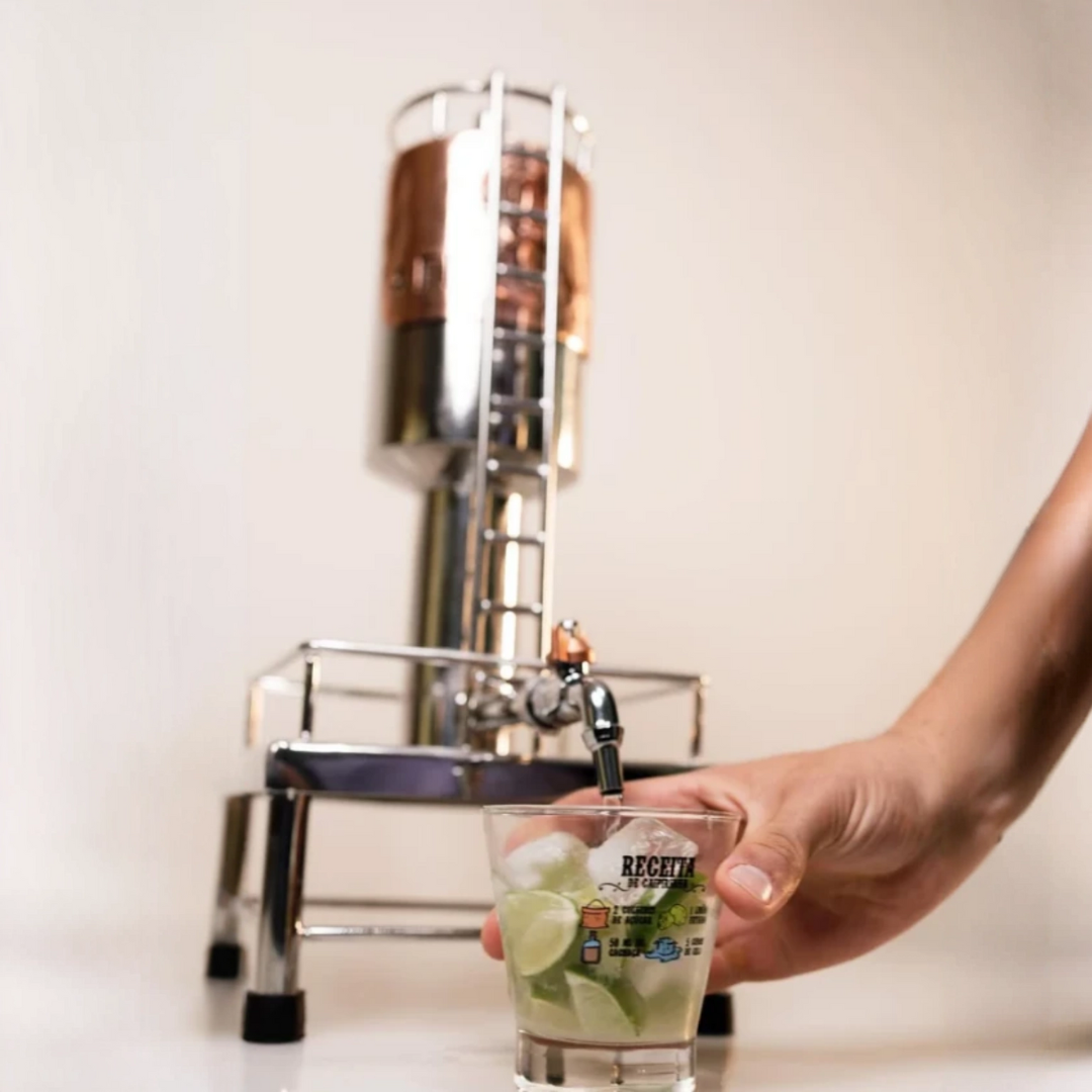 Torre de Cachaça e Destilados – Personalizável (3L a 30L)