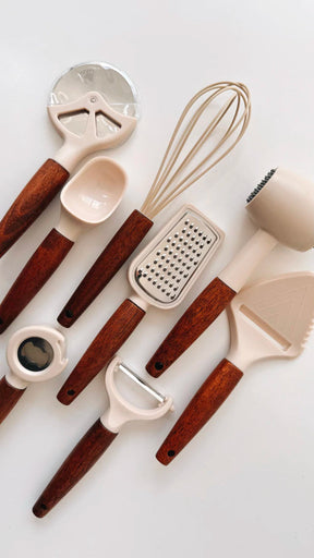 Kit de Utensílios (8 Peças) - CREME